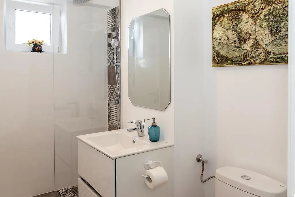 Studio L By Mrg Apartments 부쿠레슈티